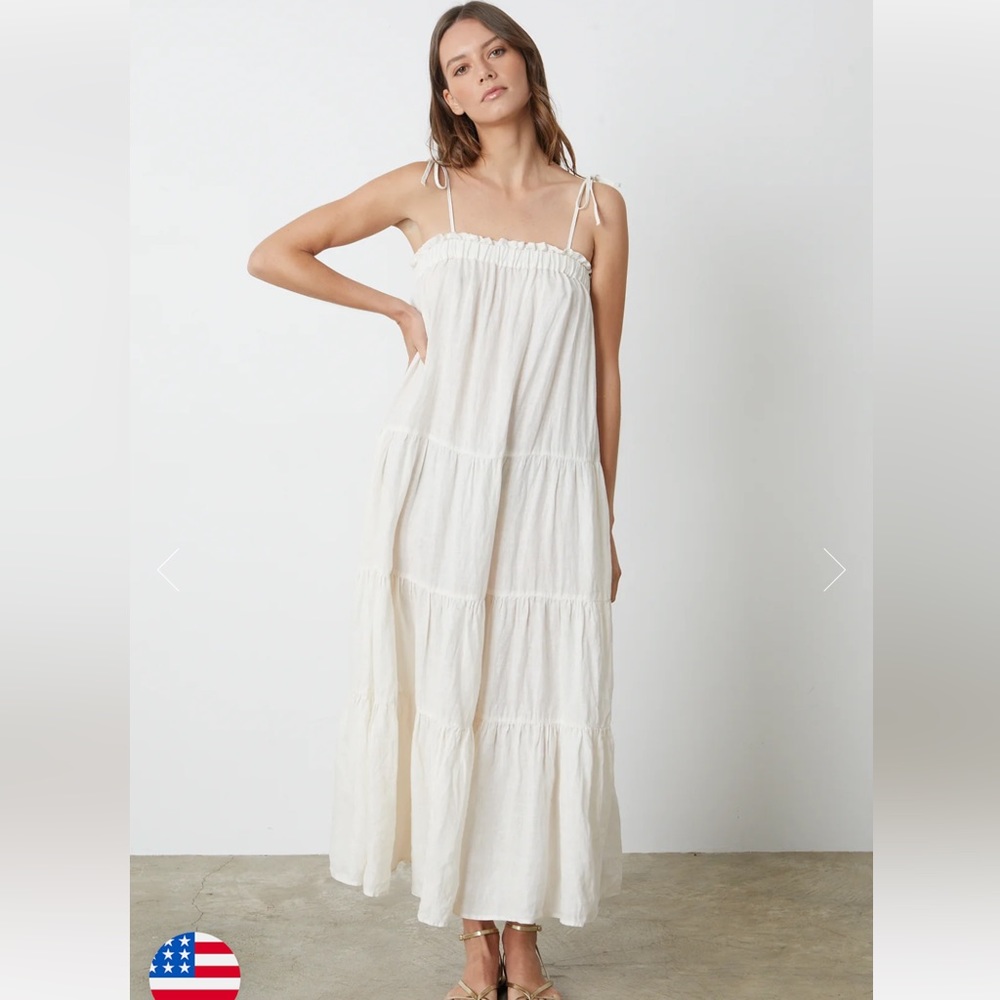 White sundress, Velvet Brand (linen material). Never been worn, tags still on.XS